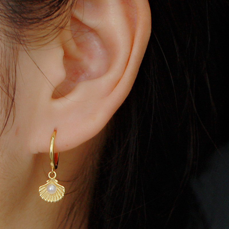 Boucles d'oreilles en argent S - Conch Earring Hoop avis et prix