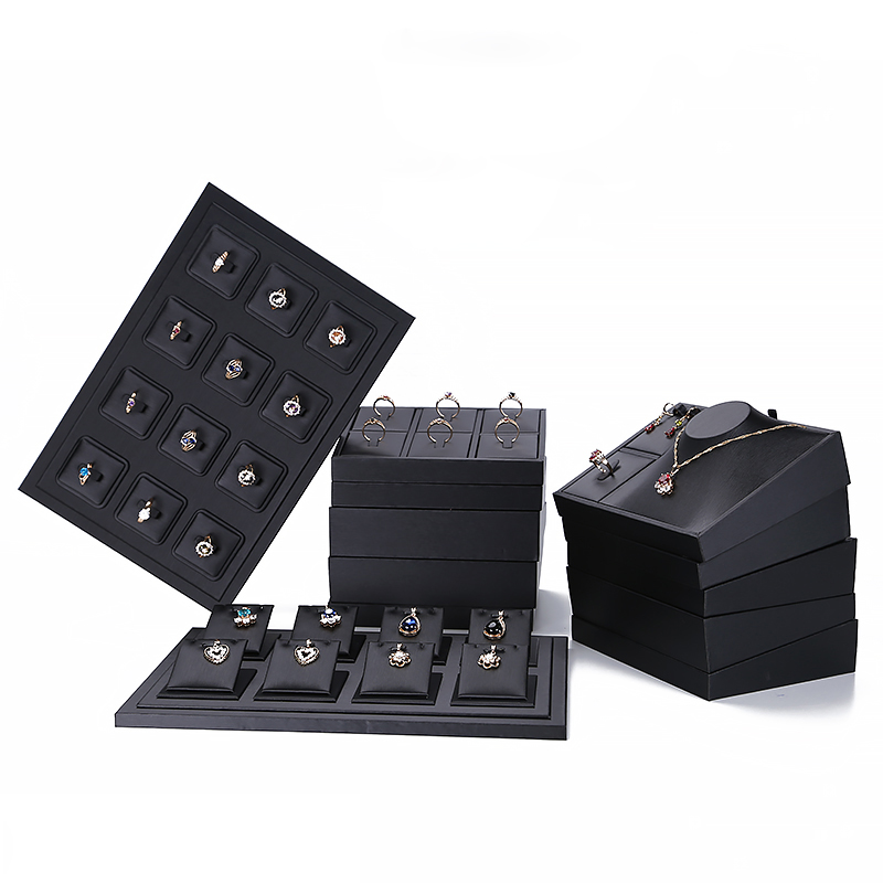 Présentoir à bijoux en cuir PU - Body Jewelry Display avis et prix